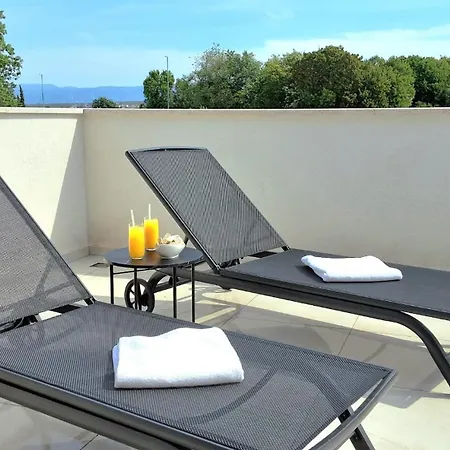 Vila Aria Malinska With Heated Pool And Free E-bikes Sveti Anton (Krk)